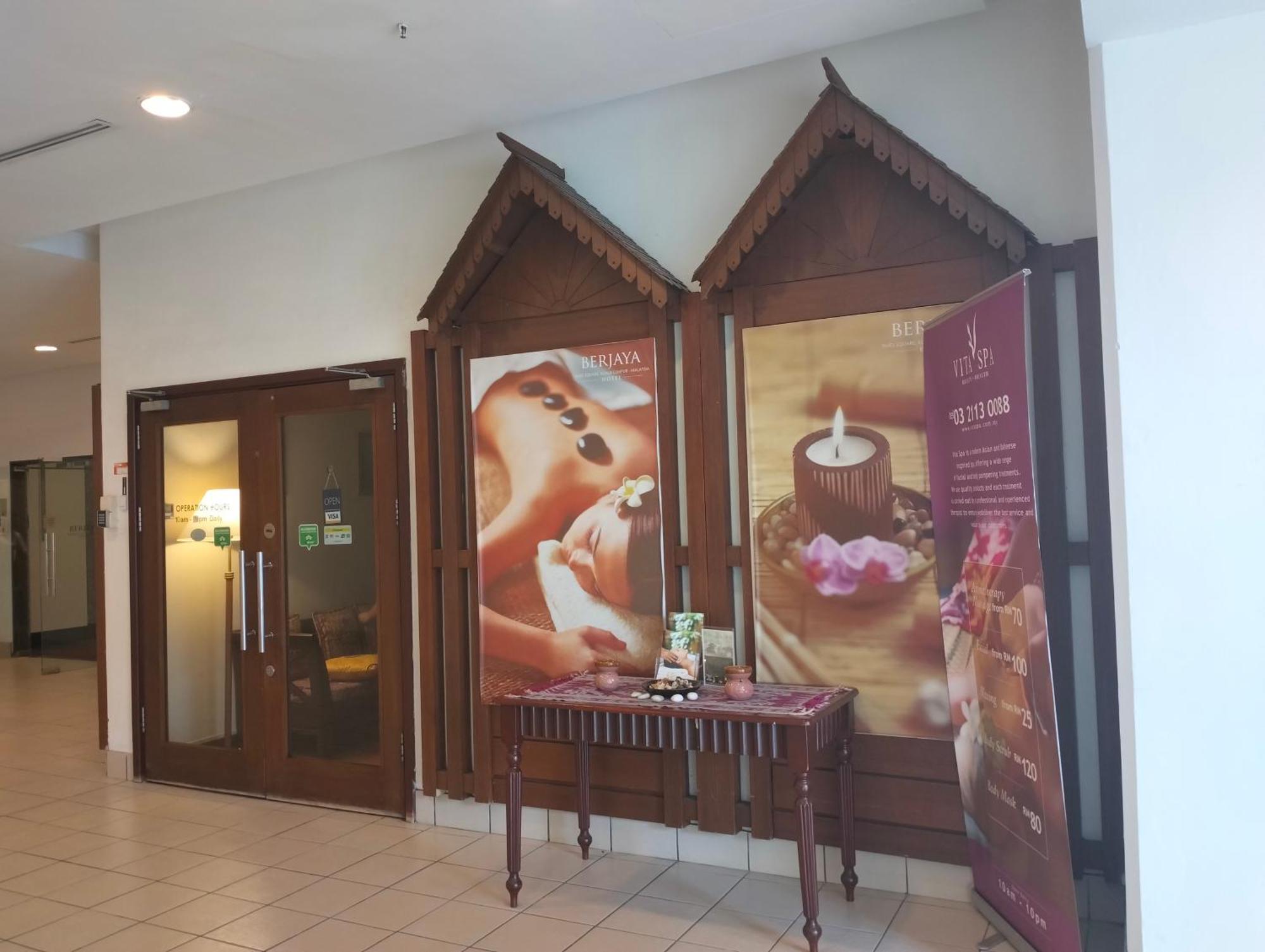 Berjaya Times Square Service Suite By Luna Kuala Lumpur Exterior foto